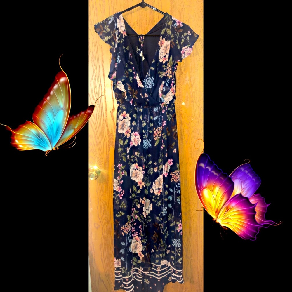 Floral & Sheer Slit Maxi Dress ✨